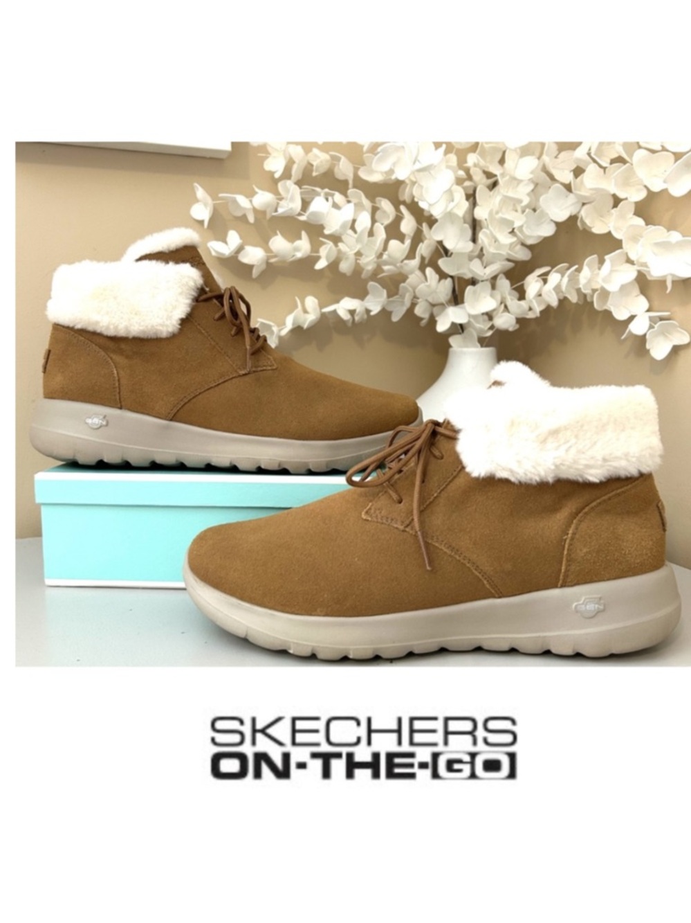 Like New Skechers On-The-Go Joy-Lush Suede Chukka Boot Women’s Size 10